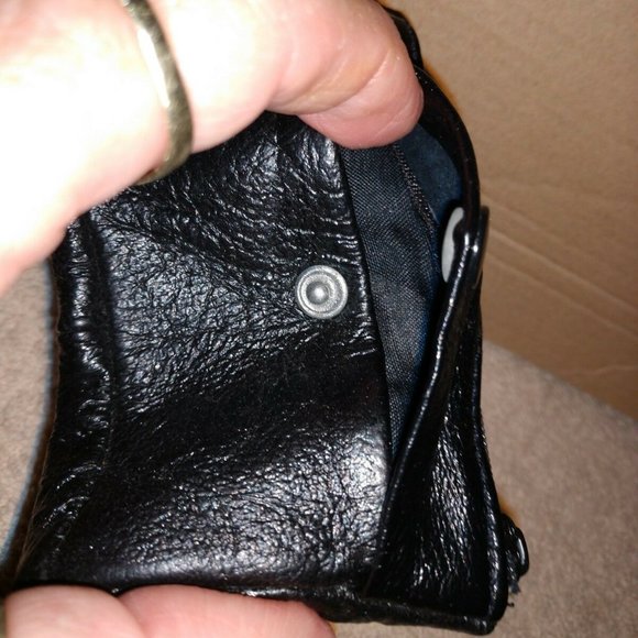 ✅🆕✅GENIUNE BLACK GRAIN LEATHER ZIPPER COIN POUCH/TINY WALLET - Picture 5 of 8
